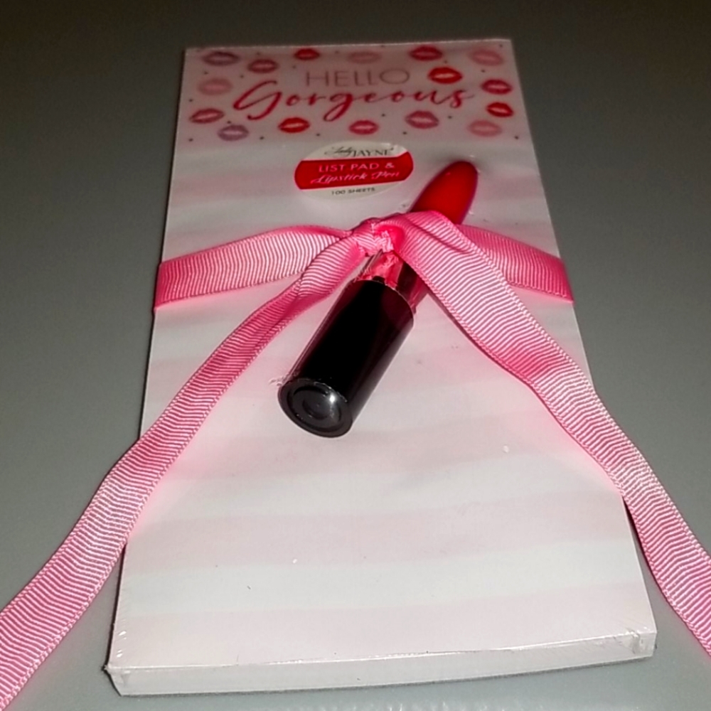 LIST PAD AND LIPSTICK PEN